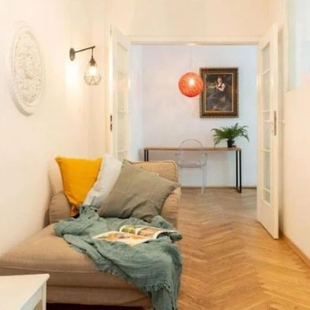 Апартаменти Old Praga Wi-Fi 300Mb Варшава Екстер'єр фото